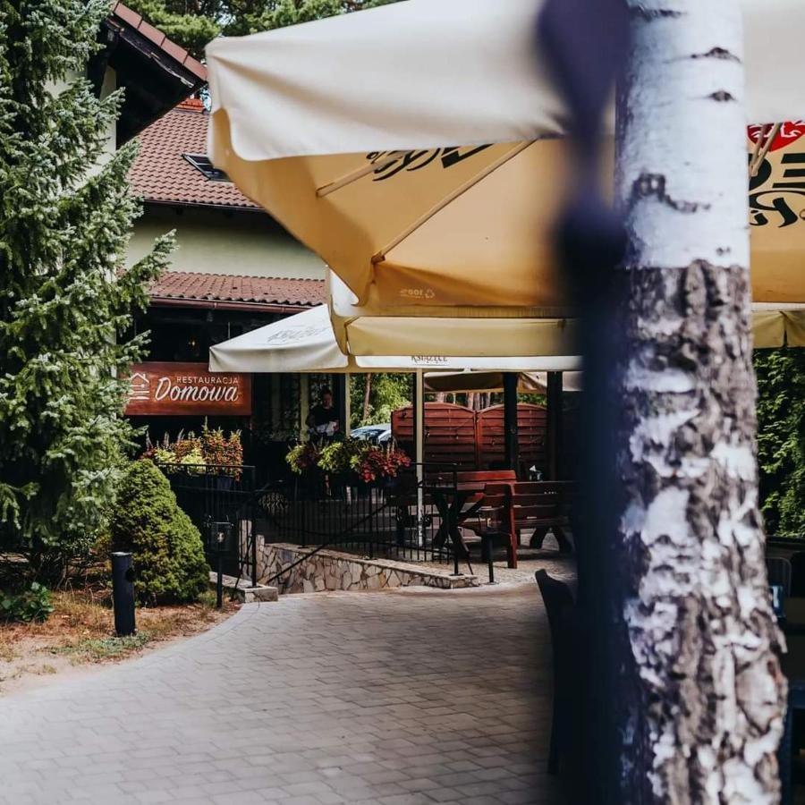 Domowa- Restauracja I Pokoje Wieleń Zaobrzański Eksteriør billede